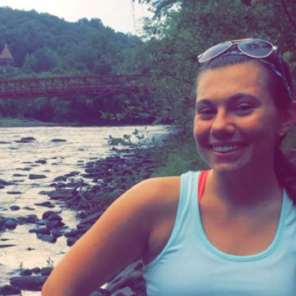 Meet your Posher, Ashley